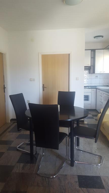 Apartment Lopar Exterior photo